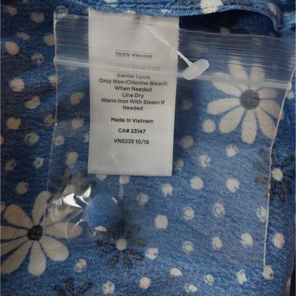 New Talbots Poet Sleeve Blue Daisy Print Wrap Top V Neck Shirt Sz L - Picture 6 of 13